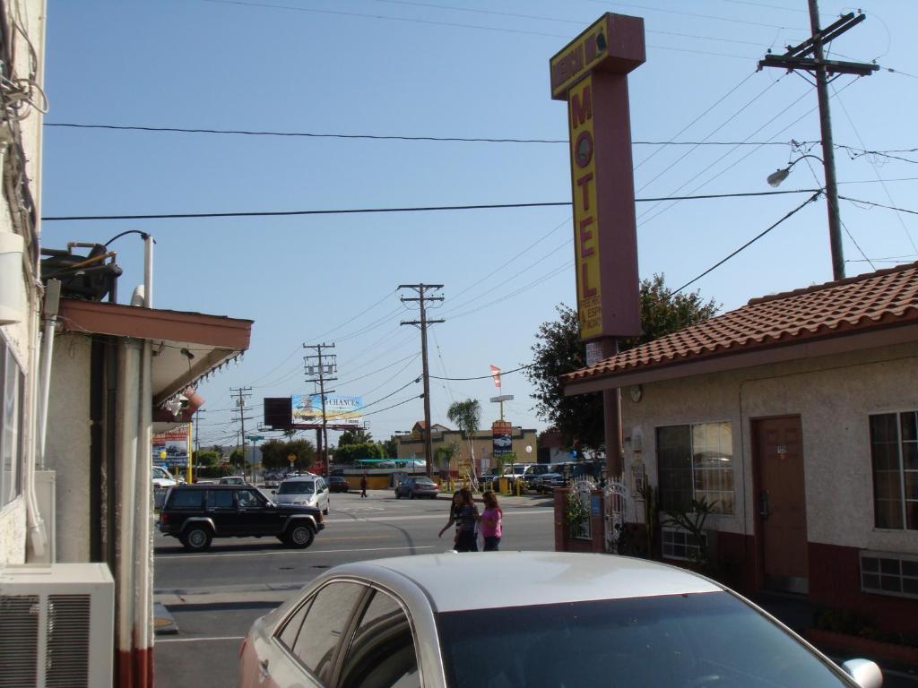American Inn South El Monte Exterior photo